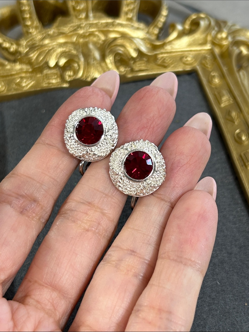 Vintage Roman Brand Classic Red Crystal Halo Clip On Earrings - Women Jewelry